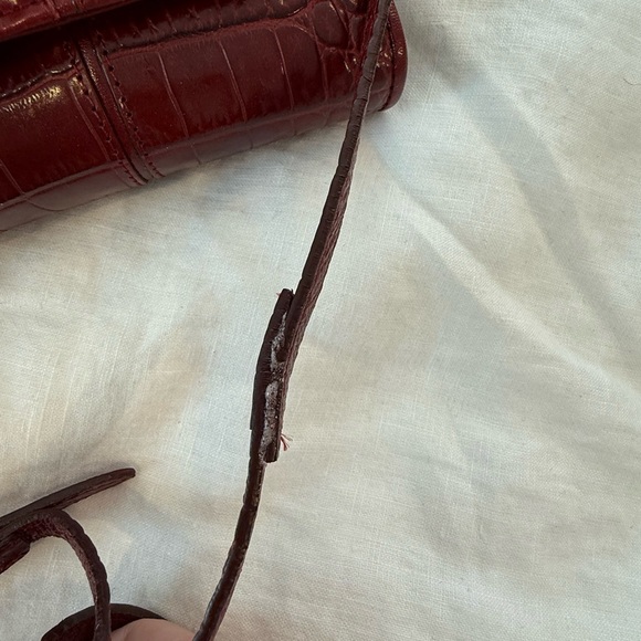 Brighton Burgundy Tri-Fold Crossbody Wallet Purse – Heart Mirror - Picture 9 of 11